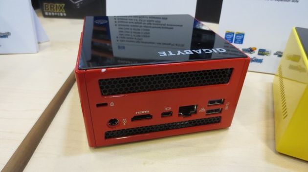 Gigabyte BRIX komputer mini-PC z procesorem Intel Haswell R zdjęcie