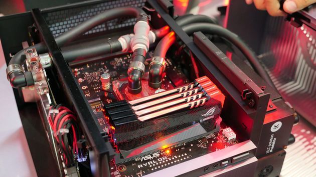 ASUS ROG Avalon komputer