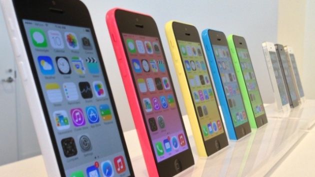 Apple iPhone 5C smartfon sprzedaż