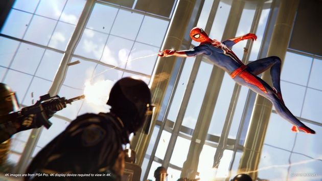 Spider-Man - przeskok nad wrogiem