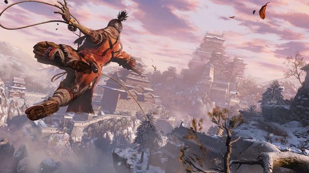 Sekiro: Shadows Die Twice - proteza ręki skrywa linkę z hakiem