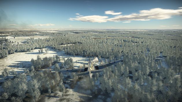 War Thunder - przelot nad lasem