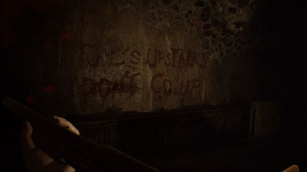 Resident Evil VII - pomazana krwią ściana