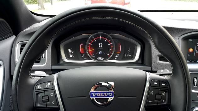 Volvo S60 wnętrze