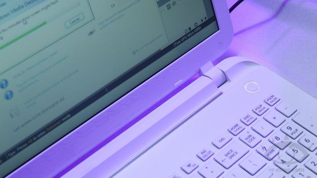 Toshiba Satellite L50D-B laptop