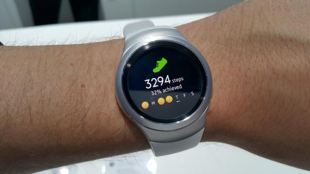 Gear S2 wygląd