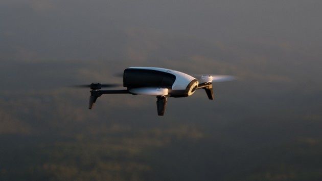 Parrot Bebop 2 bok