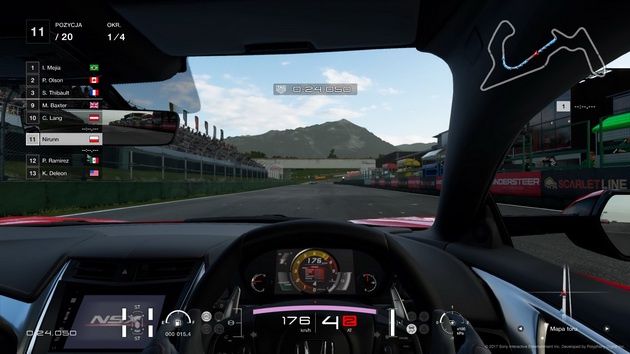 Gran Turismo Sport - widok z kokpitu jednego z dostępnych samochodów