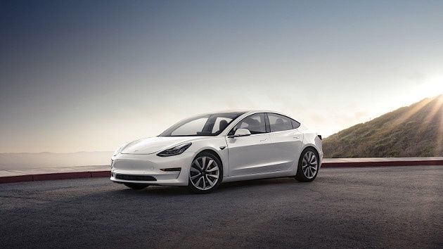 Tesla Model 3 auto