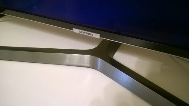 Samsung 55MU8002 - stopka
