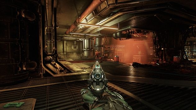 DOOM widok broni