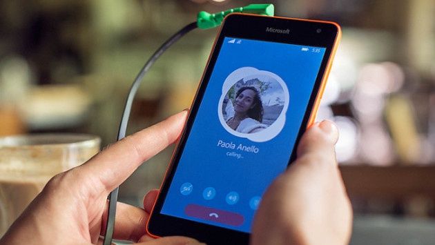 Microsoft Lumia 535 smartfon premiera