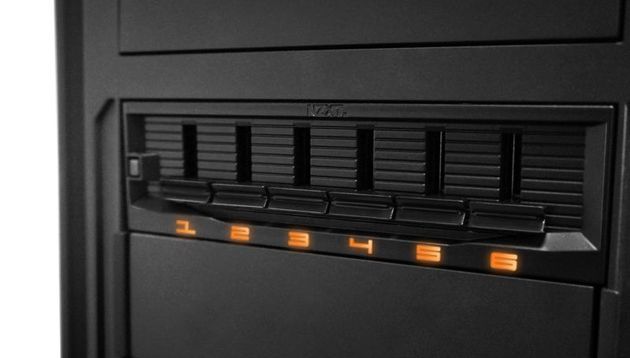 NZXT Sentry Mix 2 regulator obrotów dla wentylatorów zdjęcie