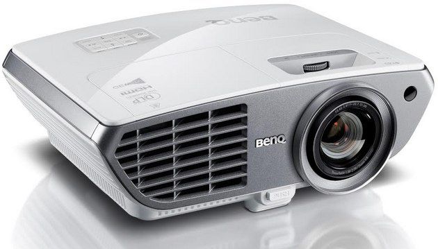 BenQ W1300 projektor bok