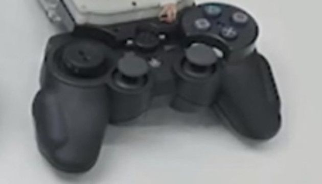 DualShock 4 prototypy 3