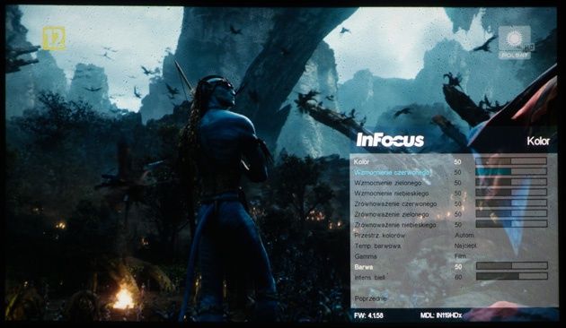 InFocus IN119HDx menu korekta kolorów