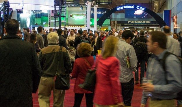 CES 2014 tłum