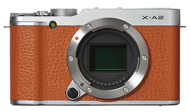 Fujifilm X-A2 przód