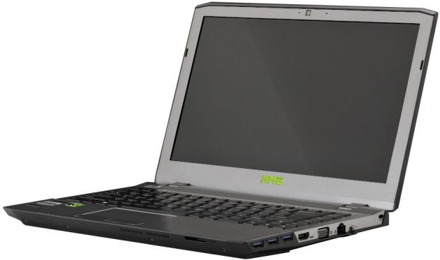 XMG 303 laptop gamingowy widok