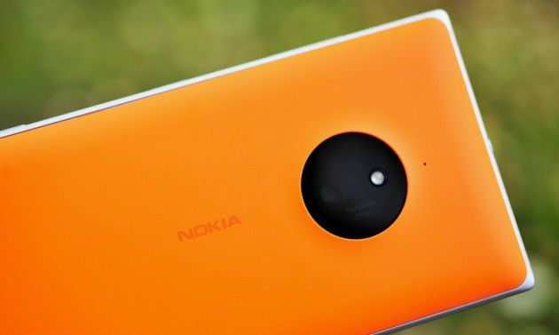 Lumia 830