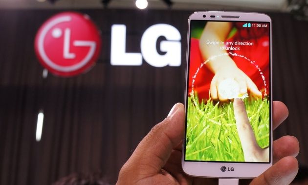 LG G2 smartfon sprzedaż wyniki