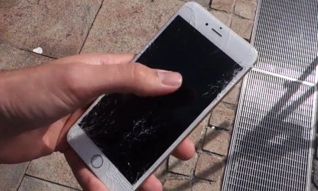 iPhone 6 i iPhone 6 Plus smartfon test wytrzymałości