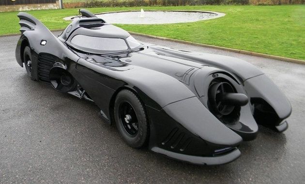 Batmobile replika