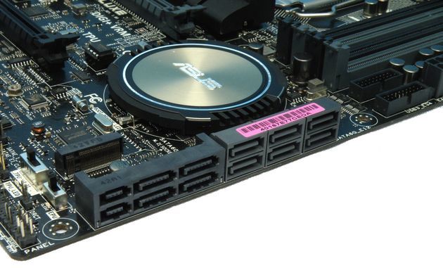 ASUS Z97 Deluxe złącza SATA Express i SATA
