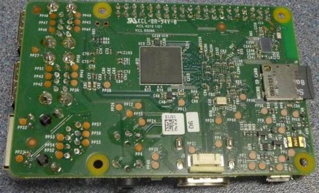 Raspberry Pi 3 tył