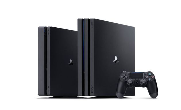 Playstation 4 Pro z Playstation 4 Slim