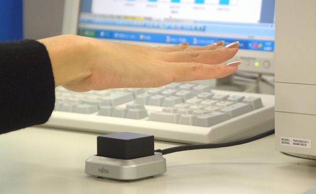 Fujitsu PalmSecure technologia