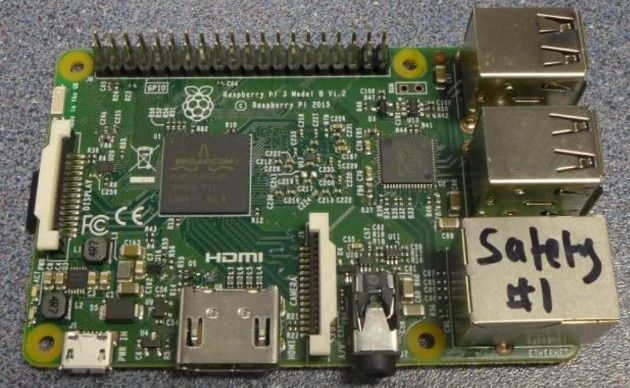 Raspberry Pi 3 przód