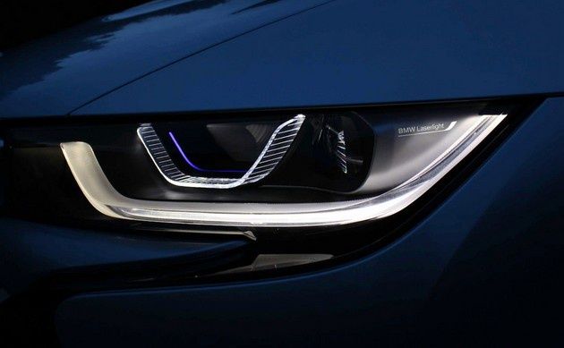 BMW i8 laser