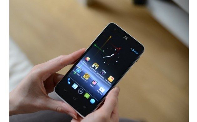 ZTE Grand S Flex smartfon