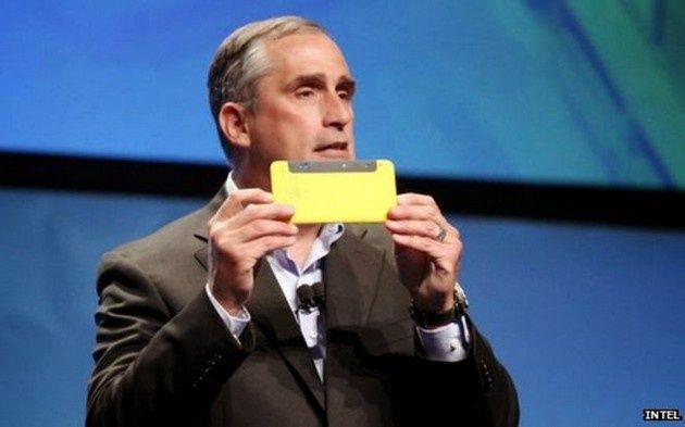 Intel 3D RealSense smartfon