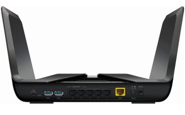Netgear  Nighthawk AX8