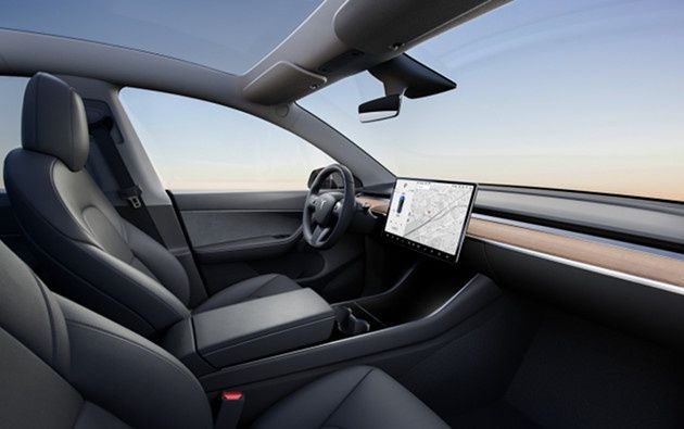 Tesla Model Y wnętrze