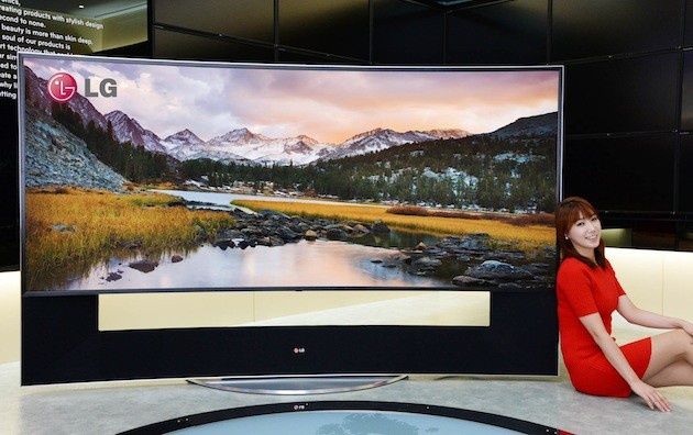 LG 105UC9 TV pokaz