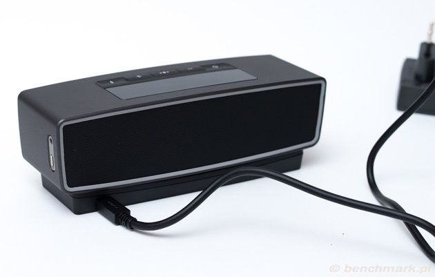 Bose Soundlink Mini II tył bok