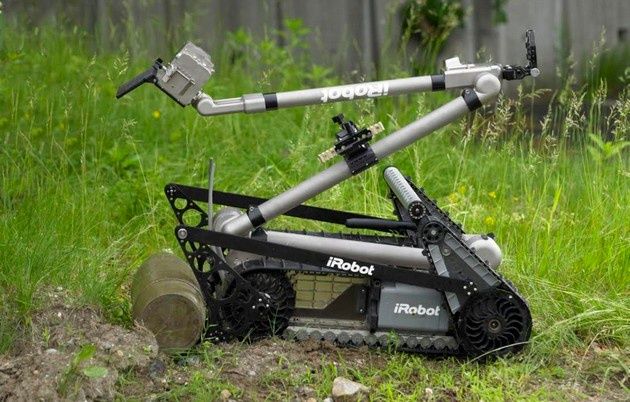 iRobot 510 PackBot trawa