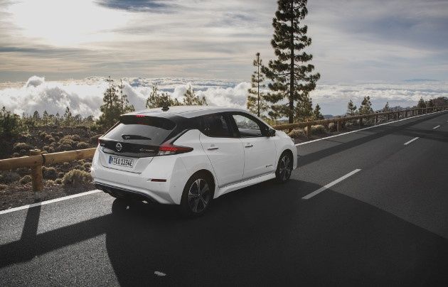 Nissan LEAF tył