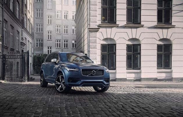 Volvo samochody ulica