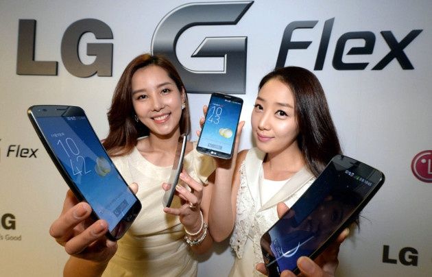 LG G Flex smartfon cena