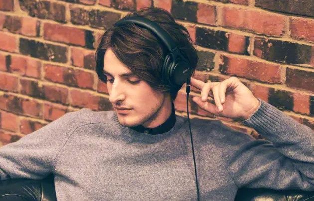 Sony MDR-1AM2