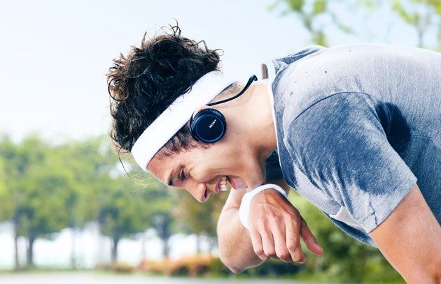 Sony MDR-AS700BT słuchawki sport