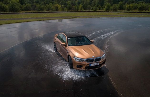 BMW M5 2018 600 KM