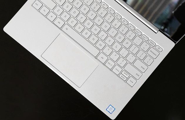 Xiaomi Mi Notebook Air 12 klawiatura