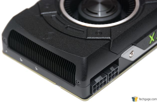 Nvidia GeForce GTX TItan X - zasilanie
