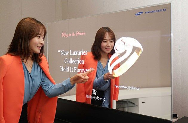 Samsung OLED lustrzany