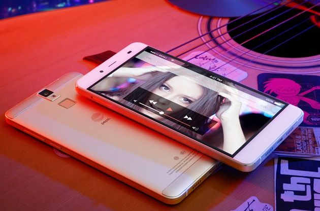 Pepsi Phone P1s smartfon wygląd